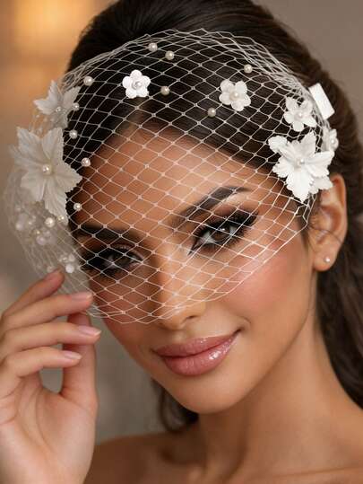 1件3D立体花朵珍珠装饰鸟笼面纱，新娘面纱，配迷你发梳，复古优雅，适合出席晚宴、舞会、派对等场合。