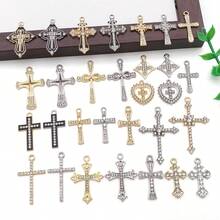 30 piezas de colgantes de cruz de aleación con incrustaciones de rhinestone. Un accesorio DIY popular ideal para crear pulseras, collares, aretes y diversas manualidades hechas a mano. - Multicolor - Ver 9