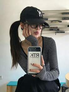 Áo thun dài tay cổ tròn dáng ôm, phối sọc tương phản, đa năng, thích hợp mặc hàng ngày, màu đen casual mùa xuân/hè. - màu đen - Xem 5