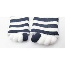 Women Toe Separator Socks Toeless Foot Alignment Socks For Yoga GYM Massage Pain Relief Improves Circulation Stretchy - WhiteFBlacksstripe - View 5