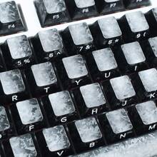 FLAMING SKOUL 119键碳纤维纹理PBT键帽，注塑成型丝网印刷，CHERRY原厂高度，兼容61/87/96/98/104/108键键盘。本产品为键帽，不包含键盘。 - 查看 3