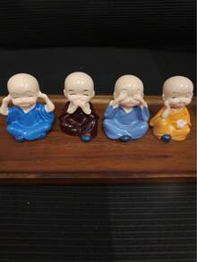 4件套彩色盒装佛像摆件，树脂材质，四尊精致小巧的禅宗僧侣佛像，寓意吉祥，适合汽车装饰、花盆摆件，创意实用，是馈赠亲友的理想之选，也适合摆放在桌面、卧室、办公室等处。 - 彩色 - 查看 7