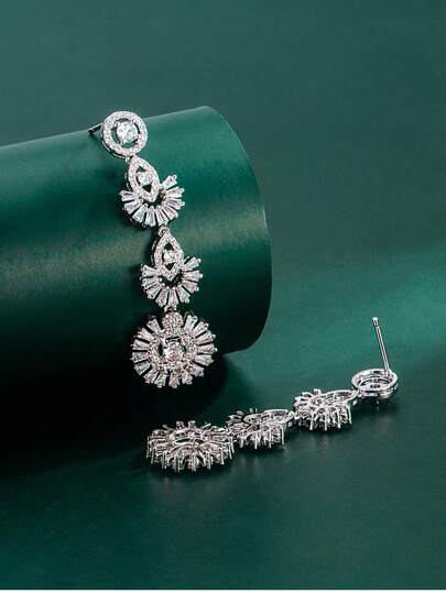 1对Tylionnejewelry奢华女士白金镀锆石耳环，优雅珠宝礼品，适合约会、婚礼、宴会、周年纪念日佩戴