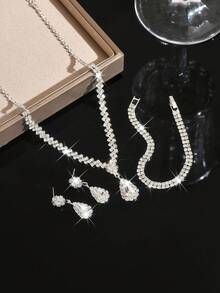 Set Perhiasan 3 Buah Kalung, Anting, dan Gelang Logam Perak Bertatahkan Berlian Imitasi, Aksesoris Pernikahan Pengantin - 734783 Perak-HB - View 3