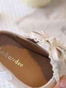 1 đôi giày bé gái mũi tròn đơn giản có viền ren, giày lười thắt nơ thanh lịch cho mùa xuân và mùa thu. - Màu be - Xem 9