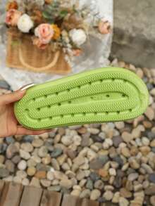 一双新款夏季立体兰花软舒适女式人字拖，优雅女式休闲凉鞋，多功能室内女式套脚凉鞋，以及简约户外街头休闲凉鞋。 - 綠色 - 查看 5