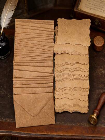 60件套牛皮纸信封卡片套装，包含30个复古蕾丝空白信封和30张卡片，适合手写生日祝福和感谢卡。