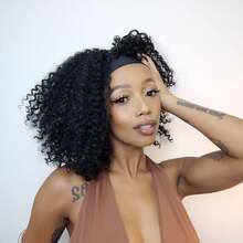 Peruca Cacheada LINDEZA 45cm Half Wig Curta Ondulada Natural Fibra Premium Volume Realista Faixa de Cabelo Fácil Aplicação Resistente ao Calor Visual Elegante + Wig Cap Grátis - S1 - Visão 2