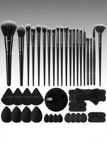 40件套化妆刷套装，包含：20支化妆刷、4个三角化妆海绵、4个迷你化妆海绵、1个洗脸海绵、4个迷你气垫粉扑、1个发带、2个腕带。全套产品适合初学者，方便携带，也可作为礼物赠送。 - 黑色 - 查看 13