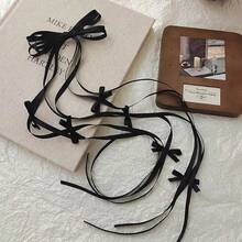 甜美造型发型，精致芭蕾舞风格，黑色丝带蝴蝶结，飘逸的丝带发夹，在脑后，甜美酷炫的双马尾发夹，发饰。 - 彩色 - 查看 7