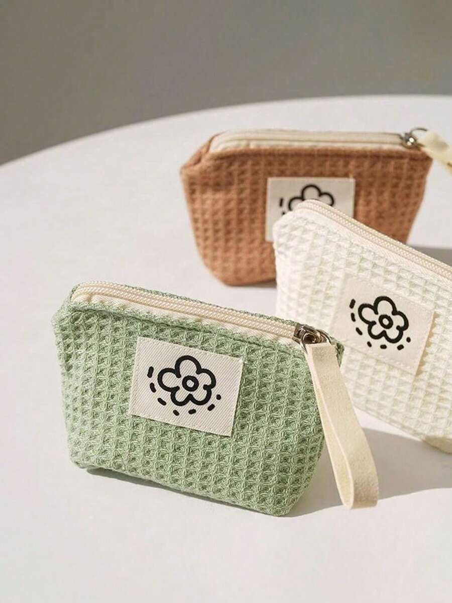 1 chiếc ví mini họa tiết hoạt hình dễ thương, ví đựng tiền xu kẻ caro đáng yêu dành cho bé gái, túi đựng mỹ phẩm tối giản di động để đựng son môi và các vật dụng nhỏ khác, trang trí ngoài trời mùa xuân, phụ kiện học sinh kiểu Hàn Quốc, có thể đựng chìa khóa/thẻ/mỹ phẩm, có dây đeo cổ tay khóa kéo, trang trí hoa xếp nếp ngọt ngào.
