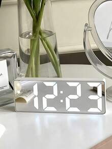 1pc LED Mirror Desk Clock, Digital Alarm Clock With Snooze Function, Time Display, Desk Electronic Clock, Snooze Function, Night Light, Desk USB Clock, Home Decor, Smart Clock, Bedroom/Office Desk Clock, Home Decor, Room Decor, Digital Clock, Bedroom Decor, Dorm Decor, Back To School Decor, School Surprise, Study Supplies - 均碼 - 查看 12