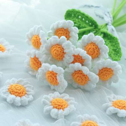 1/3/6 Stück handgefertigte gehäkelte Gänseblümchen. Handgefertigte gehäkelte Blumen aus Garn, künstliche Blumen, geeignet als Brautstrauß oder Dekoration für Restaurant, Wohnzimmer, Schlafzimmer und Party. Kreatives Geschenk zum Muttertag, Abschluss, Jahrestag, Neujahr, Einweihung, Hochzeit, Geburtstag und andere Feiern