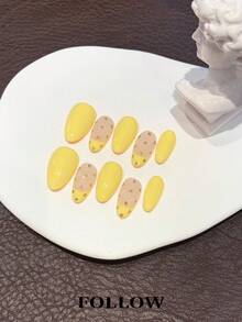 10片手工亚克力美甲贴片，短款美甲贴片，杏仁形美甲，黄色美甲，甜美柔和，法式美甲，波点美甲，闪粉美甲，可爱美甲，价格实惠，美甲用品，可重复使用美甲套装，含美甲工具，适合日常通勤、派对和办公场合送礼 - 黃色 - 查看 4