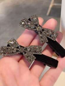 4pcs Luxury Retro High-End Velvet Bow Hair Clips, Minimalist Elegant Side Tassel Hair Clips - 4pcs Black Hairpins - View 4