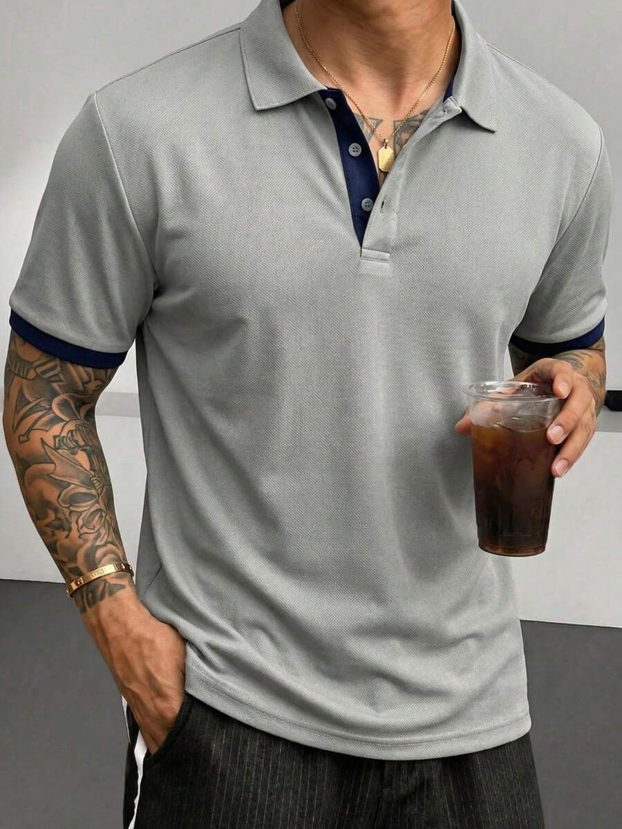 男士灰色 Polo 衫，Polo 领短袖，撞色滚边，质地细腻，透气吸汗，抗皱，弹力十足，抗起球，经久耐穿，商务休闲，轻运动风，短袖 Polo 衫，适合工作场所、户外活动、商务会议等场合，尽显绅士风范。 - 灰色 - 查看 1
