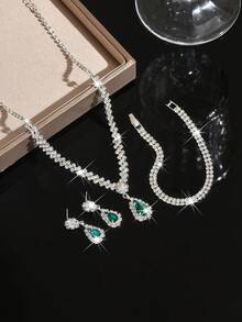 Set Perhiasan 3 Buah Kalung, Anting, dan Gelang Logam Perak Bertatahkan Berlian Imitasi, Aksesoris Pernikahan Pengantin - 734783 Hijau-HB - View 3