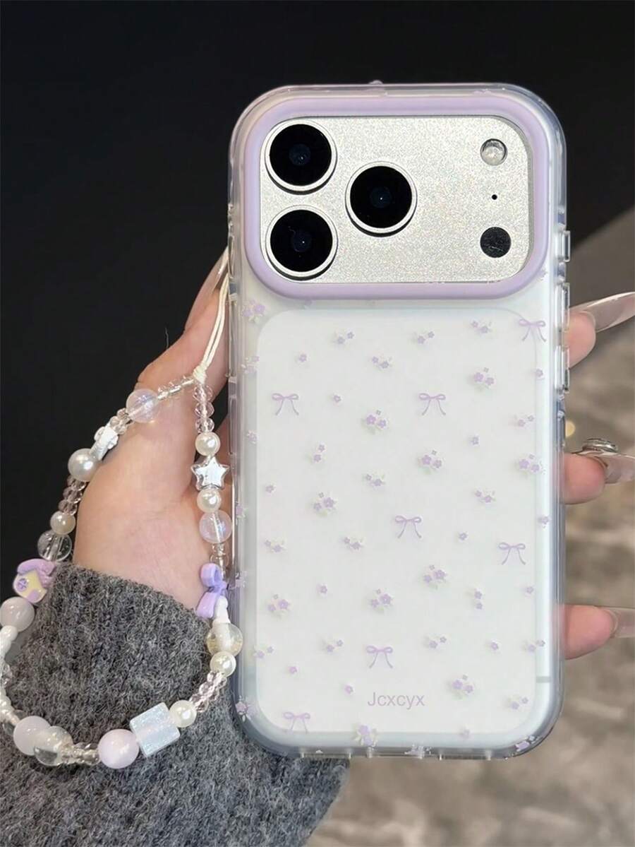 Ốp lưng điện thoại Aesthetics họa tiết hoa tím dễ thương kèm nơ, tương thích với iPhone 17 Pro Max, 17 Pro, 17, 16 Pro Max, 16 Pro, 16, 15 Pro Max, 15 Pro, 14 Pro Max, 14 Pro, 13, 12 Pro Max, 11, 16, 15, 14 Plus, kèm mặt dây chuyền xinh xắn, bảo vệ mặt sau trong suốt.
