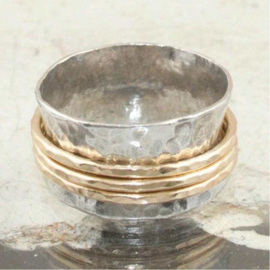 Fashionable Minimalist Metal Wire Designed Dual-Tone Wide Ring, Suitable For Women's Wedding, Party, And Daily Wear, A Versatile Jewelry Accessory - Silver - View 1