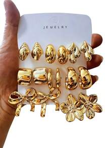 Bộ 16 khuyên tai vàng thời trang dành cho nữ, kiểu dáng hình học C-hoop, nơ và hoa 5 cánh, phù hợp cho cả ngày thường và dịp lễ. Được làm từ nhựa ABS mạ vàng UV, bền màu và không gây dị ứng. - Vàng - Xem 9