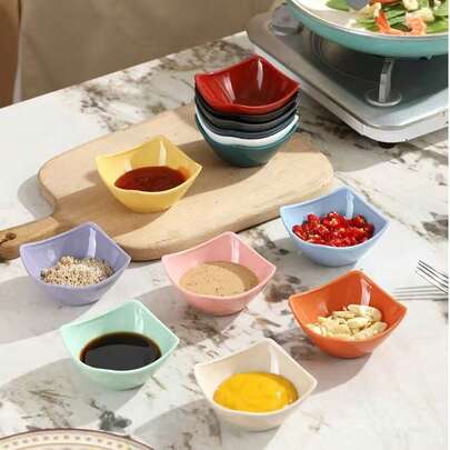 10件套酱油碟套装，迷你蘸酱碗，塑料小巧轻便，不易碎，适用于番茄酱、酱汁、豆浆、烧烤酱等，适合派对等场合。