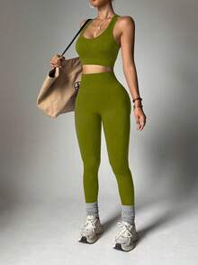 Women's Solid Color Cropped Tank Top And Leggings Fitness Set, Spring/Summer - Hunter Green - View 4