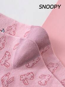 1 Pair Authentic SNOOPY Pattern Women's Pink Mid-Calf Socks, Cute Cartoon Design Distinctive SNOOPY Ladies' Socks, Odor-Resistant Moisture-Wicking Casual Versatile Crew Neck Cartoon Pattern Socks, Suitable For Students/Adults As Gifts And Daily Wear - Pink - View 4
