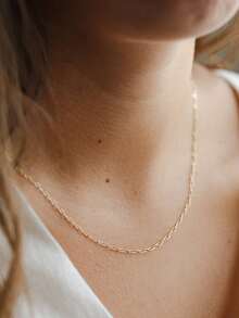 1pc Women's Minimalist Stainless Steel Necklace, Mini Paperclip Necklace, Chain Necklace, Delicate Chain Necklace, Layered Necklace, Women's Jewelry - Necklace - View 2