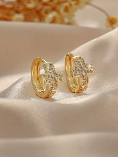 1 Đôi bông tai hình chữ thập thanh lịch, đính đá Zirconia sáng bóng, thiết kế tối giản độc đáo phù hợp cho mọi dịp, thiết kế kẹp nhỏ gọn tinh tế tiện lợi cho phụ nữ đeo đi làm và hàng ngày.