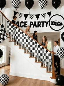 1/2 Piezas Cortina de flecos de papel de aluminio a cuadros negros y blancos para decoración de fiestas de cumpleaños, 1 x 2 metros. Una cortina de flecos de papel de aluminio a cuadros negros y blancos como accesorio fotográfico, adecuada para fiestas de cumpleaños con temática de carreras, fondos de habitación, escaparates, regalos, fiestas de carreras y decoraciones de fiestas de cumpleaños - Cuadros blancos y negros - Ver 3