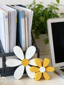 2pcs Wooden Daisy Desktop Decor Set, Pastoral Spring Style, Designed For Interior Decor, Suitable For Desk Or Coffee Table, Exquisite Floral Design Creates Fresh Seasonal Atmosphere - Two-piece Set - View 6