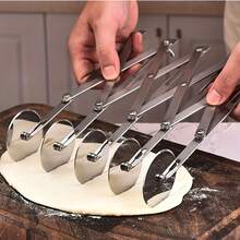 7/5/3-Wheel Stainless Steel Pizza Cutter, Multi-Circular Dough Knife, Rolling Cookie & Pastry Cutter, Time-Saving Slicing Tool For Baking Pastries, Pizza, Cake, Pasta, Waffles, Bread, Sandwiches - View 5