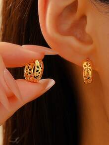 1 Pair Hollow Plum Blossom Copper Hoop Earrings, Minimalist & Fashionable Elegant Women Earrings - Flower - View 6