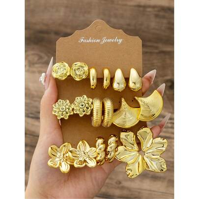 2/6/18件套金色优雅耳环套装，女士款，包含玫瑰花、山茶花、五瓣花、光滑C形耳环、条纹C形耳环、扭曲C形耳环、光滑水滴形耳环、扇形耳环、左右耳花朵耳环，适合旅行、度假、约会、晚宴等场合佩戴。