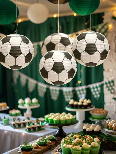 1/3 chiếc đèn lồng giấy hình quả bóng đá, đèn lồng chủ đề thể thao dùng trang trí tiệc cưới, tiệc lễ, tiệc sinh nhật, đồ dùng trang trí tiệc.