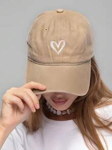 1 pièce Casquette de baseball brodée en forme de cœur, délavée et déchirée, style Y2K, unisexe, pour un usage décontracté quotidien, l'été, la plage - Casquette de baseball brodée de cœur - Voir 5