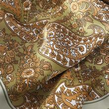 1pc Bohemian Style Colorful Paisley Pattern 27.5"X27.5" Silk Scarf, Unisex Fashion Design, Suitable For Daily Wear,Holiday,Travel - Green - View 3