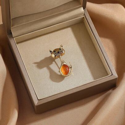 1枚可爱猫咪胸针，小众高端翻领花，时尚百搭猫眼石套装胸针配饰