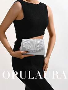 OpulAura 白色褶皱迷你手拿包，适合秋冬季节。闪亮水钻点缀，优雅时尚的信封式设计，专为女性打造，适合派对、婚礼、晚宴、毕业典礼等场合，是馈赠女性的理想礼物。 - 白色 - 查看 8