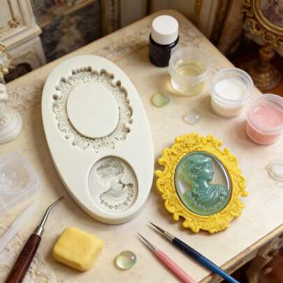 1PC Creative Retro Portrait Frame Silicone Mold, Suitable For Pendant Production, Retro Hanging Frame Ornaments, Can Be Made Of Resin, Dropper, Or Plaster, With Simple Demolding And Reusable Silicone Mold