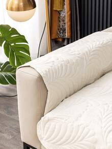 1pc Leaf-Shaped Chenille Sofa Cushion Cover With Leaf Pattern Jacquard - White - View 4