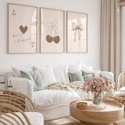 一套三幅无框米色中性风俏皮蝴蝶结时尚宿舍大学房间墙饰，学院风男女通用扑克牌Y2K极简主义海报，是客厅、卧室、女孩房、宿舍、大学公寓、家居装饰的理想礼物