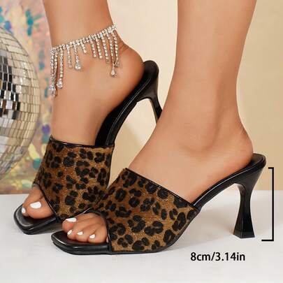 青少年夏季方头细高跟凉鞋，欧美风明星同款高跟鞋，舒适休闲拖鞋