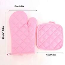 Bộ dụng cụ nhà bếp in hình bằng vải polyester bền chắc, bao gồm găng tay lò nướng, găng tay lò vi sóng và tấm bảo vệ bàn, găng tay nướng cho tay trái và tay phải, dụng cụ chịu nhiệt dùng trong nhà bếp. - Xem 9
