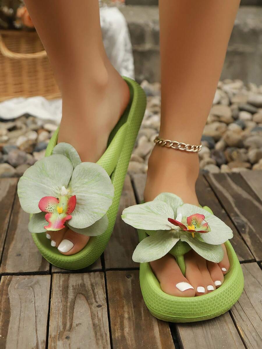 一双新款夏季立体兰花软舒适女式人字拖，优雅女式休闲凉鞋，多功能室内女式套脚凉鞋，以及简约户外街头休闲凉鞋。 - 綠色 - 查看 1