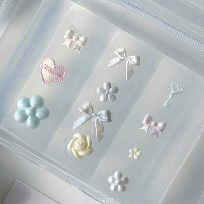 1个可爱花朵、蝴蝶、爱心、雏菊美甲模具，透明硅胶美甲装饰模具，清新春夏设计