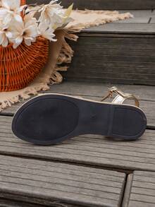 Giày sandal đế bằng màu vàng lấp lánh dành cho nữ – Giày hở mũi, quai ngang mắt cá chân, thích hợp cho mùa hè. - Vàng - Xem 5