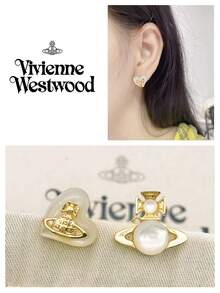 Vivienne Westwood Thomasina Collection Asymmetric Heart Pearl Saturn Earrings Gold Tone, Brass - 金色 - 查看 4