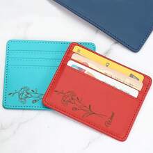 Bộ 2 ví da - Được làm từ da PU. Thiết kế dung lượng lớn với 4 khe đựng thẻ rộng rãi. Ví bỏ túi unisex - Món quà lý tưởng cho người yêu, bố, mẹ, đồng nghiệp hoặc bạn học. - Nhiều màu - Xem 7