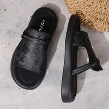 2026 Summer New Embossed Thick-Sole Slippers For Women, Platform Slide Sandals, Wide Fit Plus Size Comfortable Non-Slip Soft Bottom, High-End Summer Outdoor Wear - Black - View 4